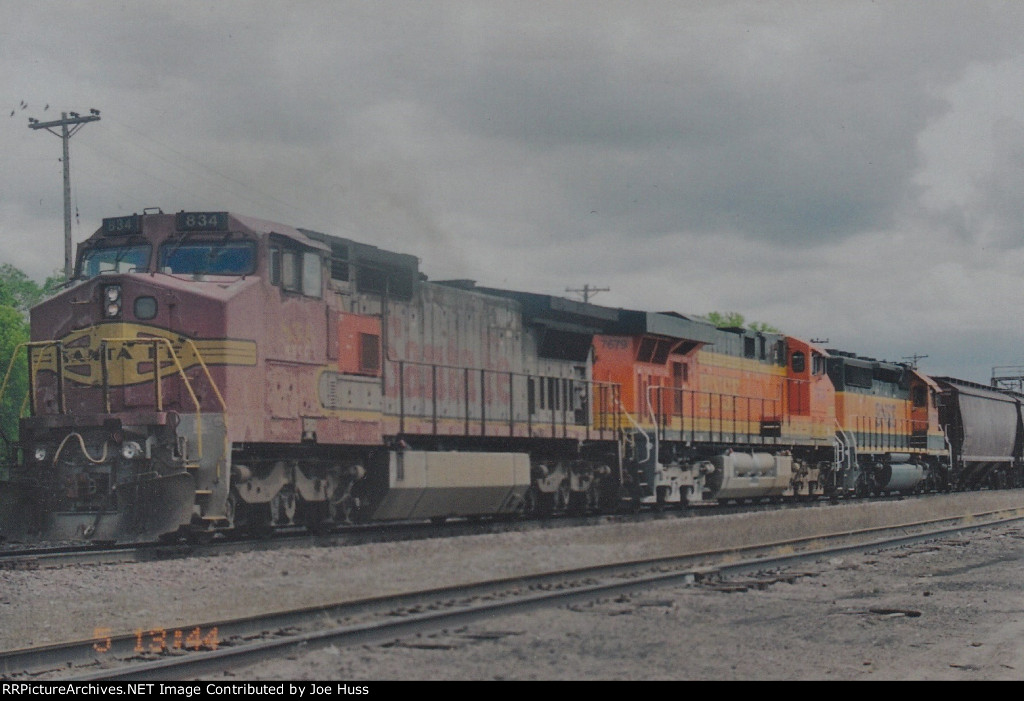 BNSF 834 West